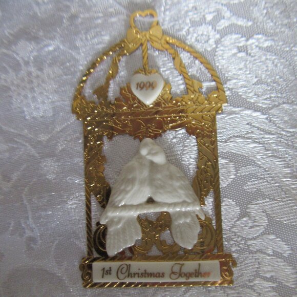 First Christmas Together 1999 Love Birds - Picture 1 of 5